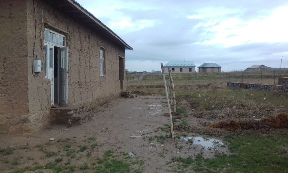 5-room house, 25 m², Джума, for sale