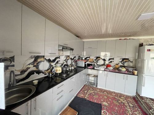 4-room house, 700 m²