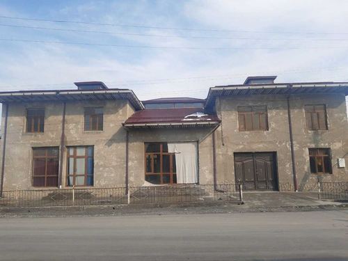 10-room house, 800 m²