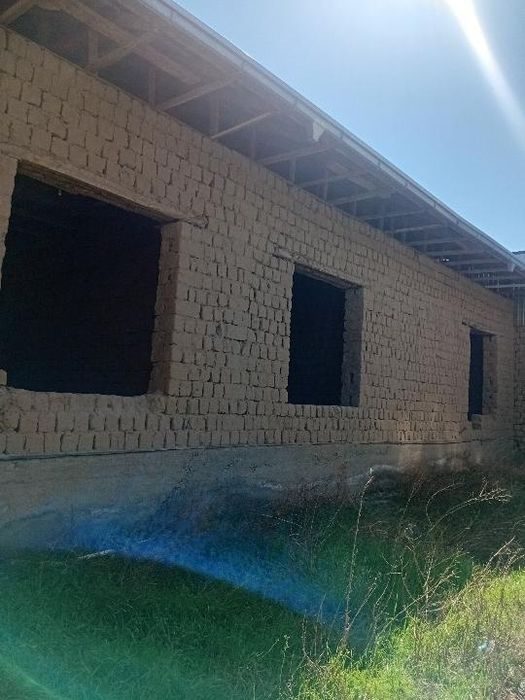 5-xonali uy, 15000 m², Тайлак, sotuvga