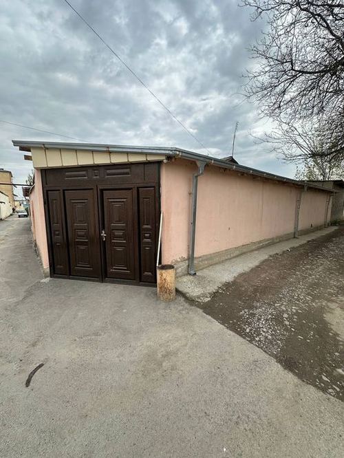 4-xonali uy, 200 m²