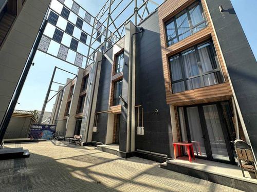 5-room apartment, 237 m²