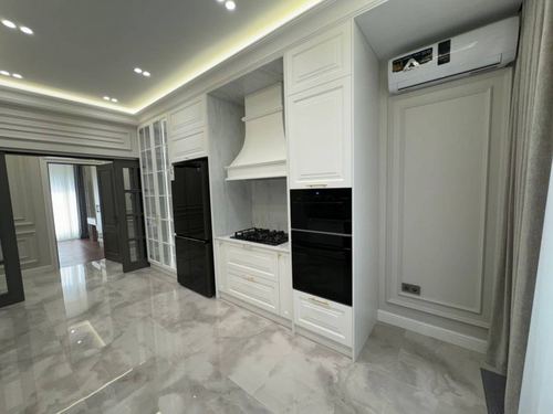 4-room apartment, 147 m²