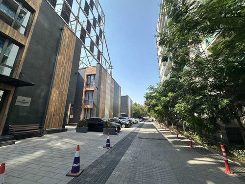 5-room apartment, 237 m²