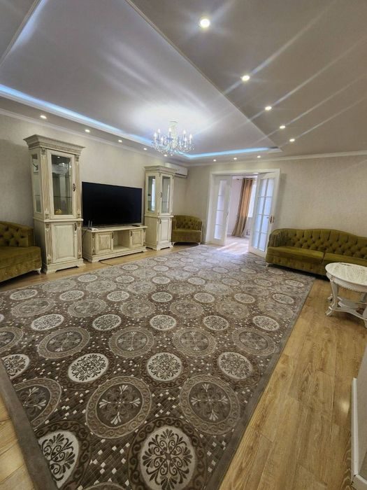 3-xonali kvartira, 80 m², Toshkent, Mirzo Ulug‘bek tumani, sotuvga