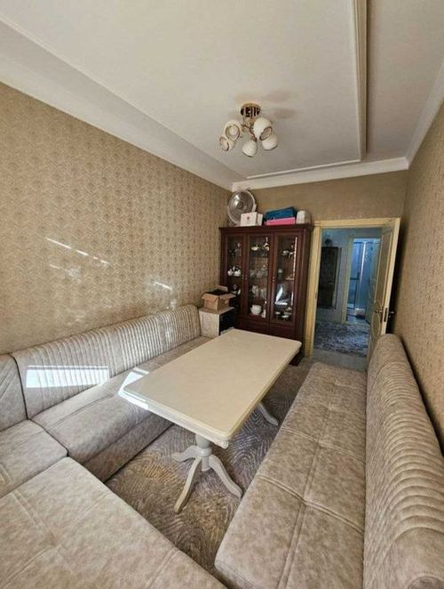 3-xonali kvartira, 68 m²