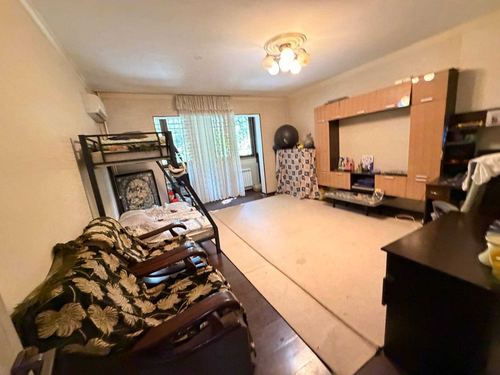 3-xonali kvartira, 75 m²