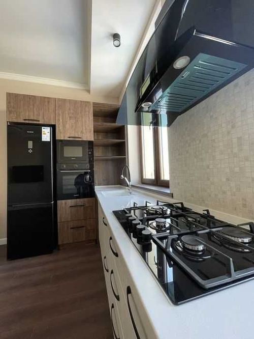 2-комнатная квартира, 70 м²