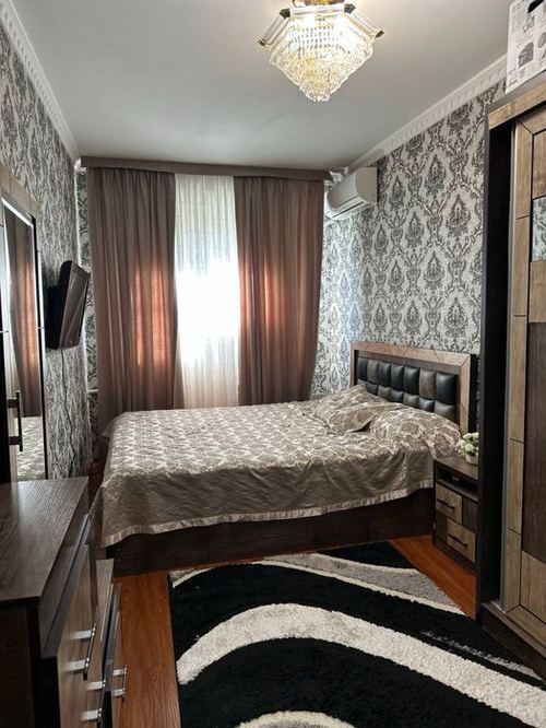4-комнатная квартира, 90 м²