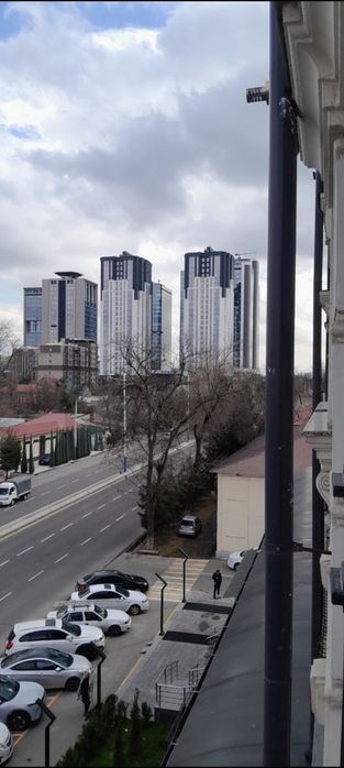 3-xonali kvartira, 70 m²
