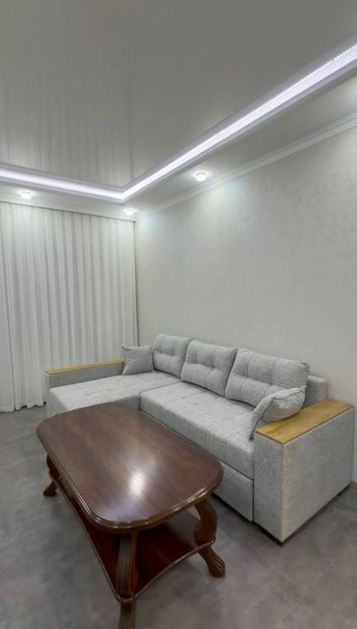 4-xonali kvartira, 90 m²