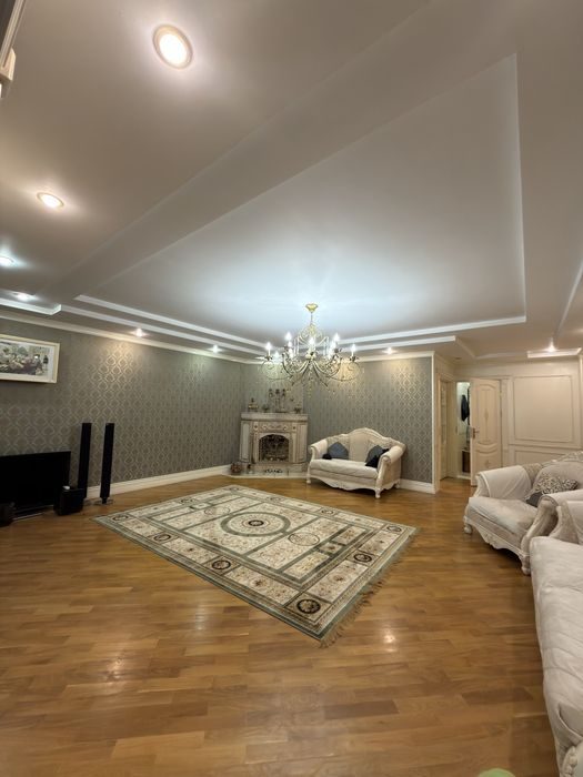 5-room house, 250 m², Tashkent, Mirzo Ulugbek District, for sale