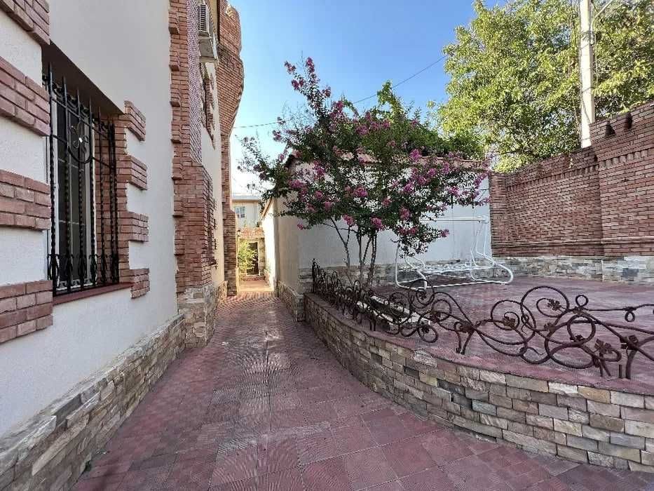 9-room house, 800 m², Tashkent, Mirzo Ulugbek District, for sale