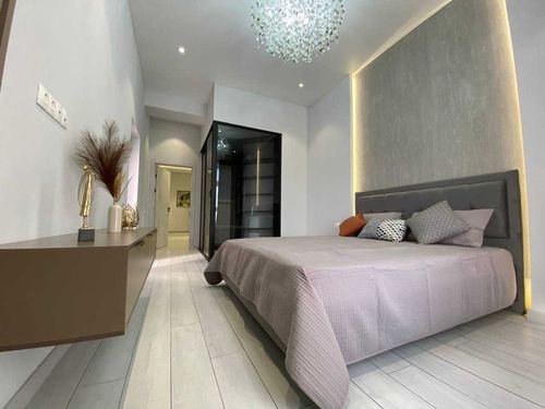 2-xonali kvartira, 80 m²