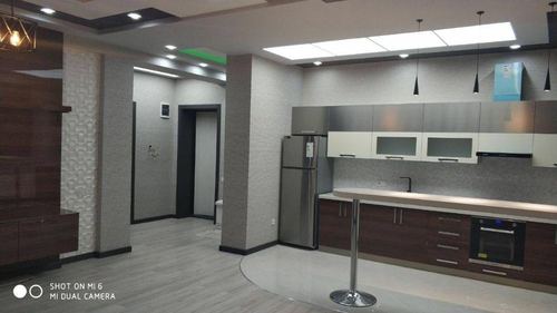 3-xonali kvartira, 100 m²
