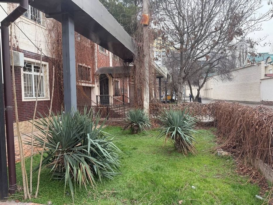 8-room house, 370 m², Tashkent, Mirzo Ulugbek District, for sale