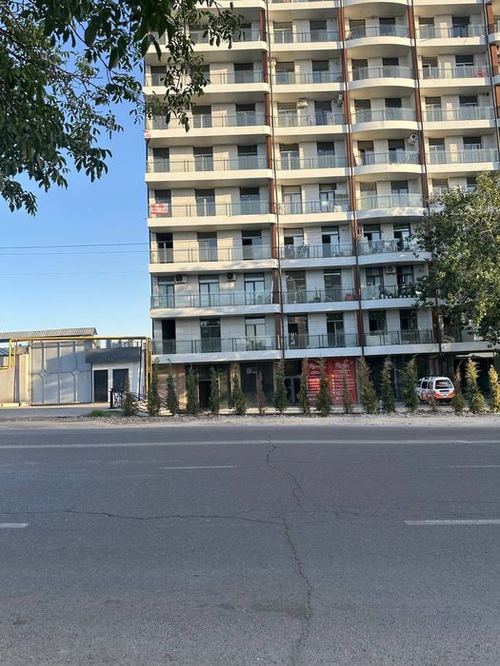 5-xonali uy, 735 m²