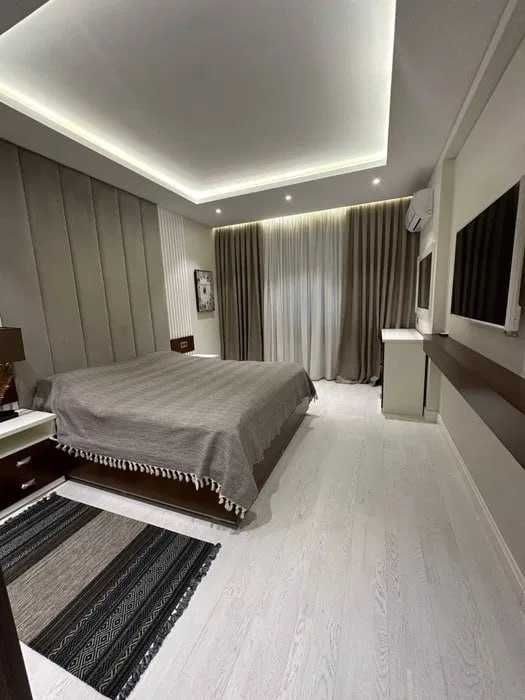 3-комнатная квартира, 108 м², Ташкент, Мирзо-Улугбекский район, в аренду
