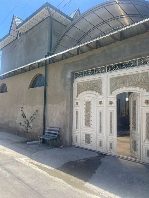 12-room house, 4.7 m²