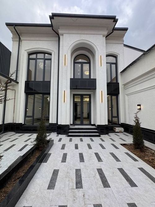 5-room house, 450 m²