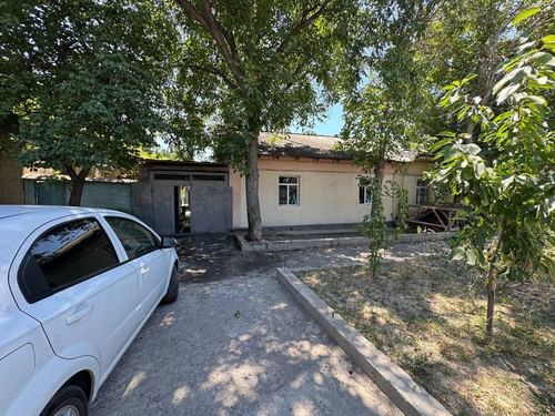 6-room house, 12 m²