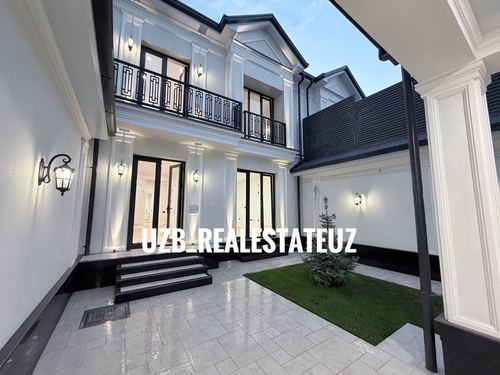 6-room house, 360 m²