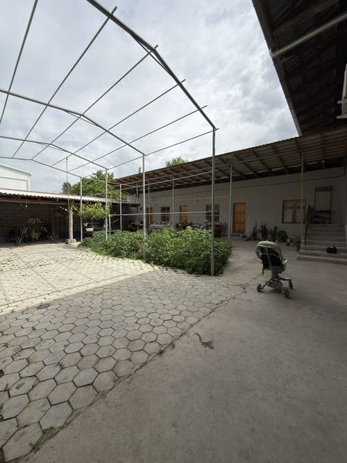 5-room house, 450 m²