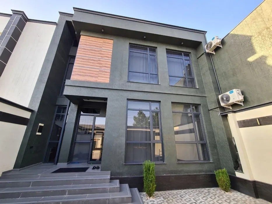 5-xonali uy, 280 m², Toshkent, Mirzo Ulug‘bek tumani, sotuvga
