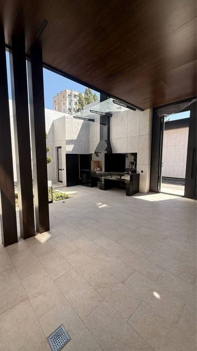5-xonali uy, 300 m², Toshkent, Mirzo Ulug‘bek tumani, sotuvga