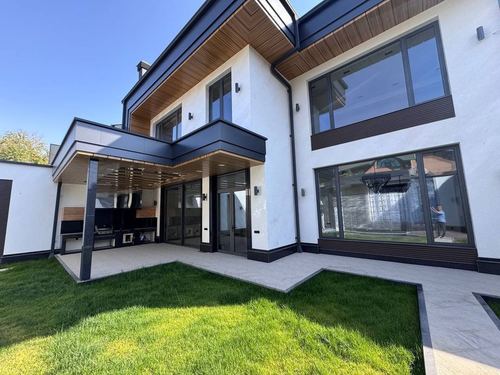 6-xonali uy, 450 m²