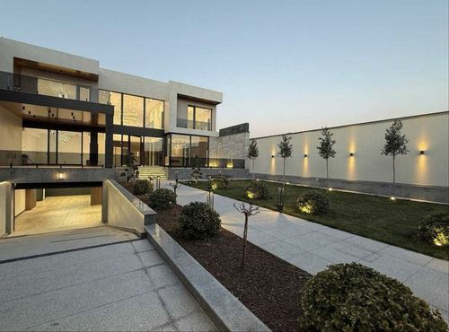 6-xonali uy, 550 m²