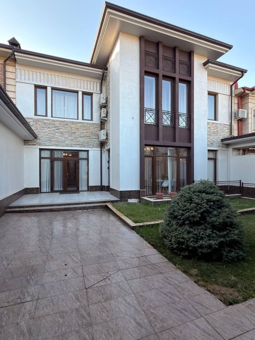 6-xonali uy, 400 m², Toshkent, Mirzo Ulug‘bek tumani, sotuvga