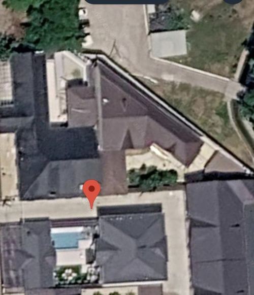 11-xonali uy, 700 m²