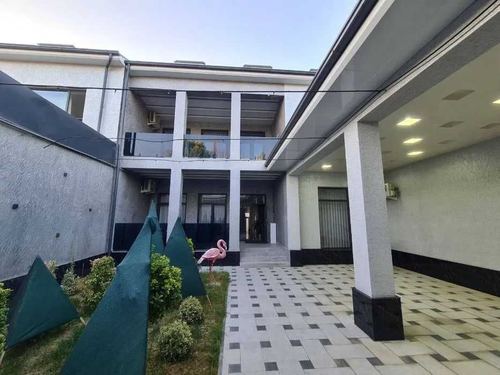 5-xonali uy, 420 m²