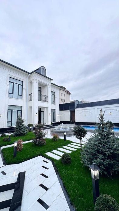 7-xonali uy, 450 m²