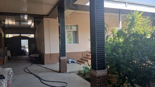 6-xonali uy, 240 m²