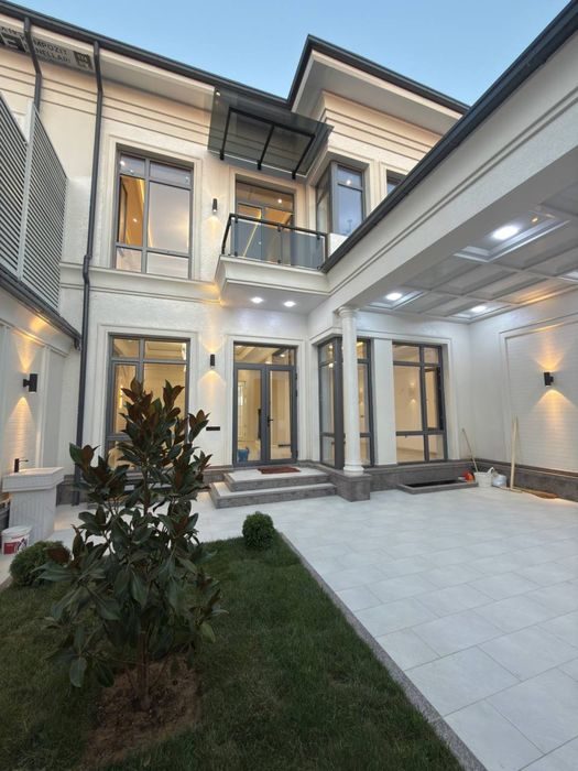 6-xonali uy, 300 m², Toshkent, Mirzo Ulug‘bek tumani, sotuvga