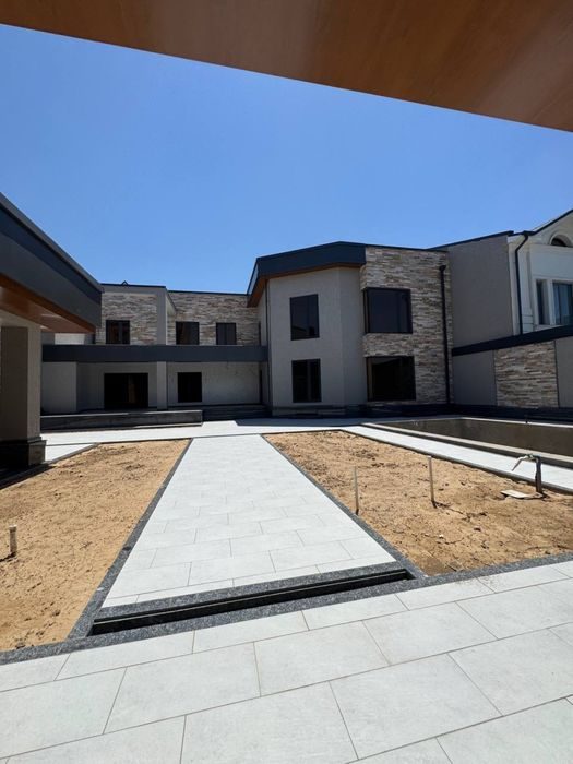 11-xonali uy, 600 m², Toshkent, Mirzo Ulug‘bek tumani, sotuvga