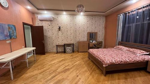 6-xonali uy, 350 m²