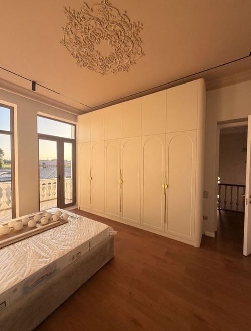 6-xonali uy, 270 m²