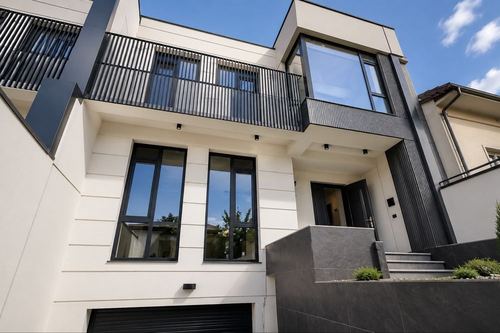 6-xonali uy, 320 m²