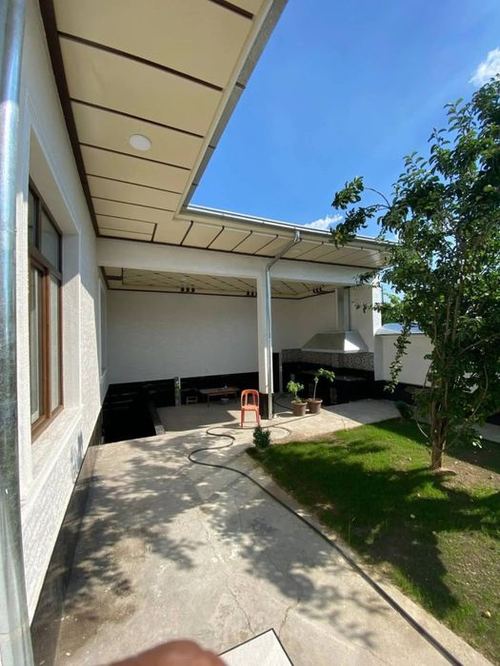 5-xonali uy, 250 m²