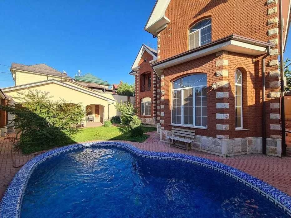 6-xonali uy, 400 m², Toshkent, Mirzo Ulug‘bek tumani, sotuvga