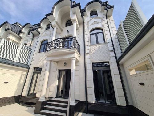 6-xonali uy, 360 m²
