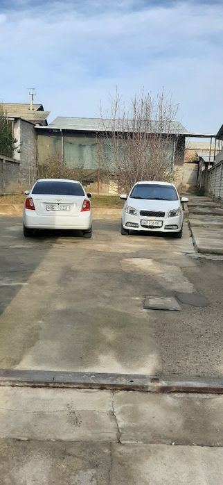 5-xonali uy, 700 m²
