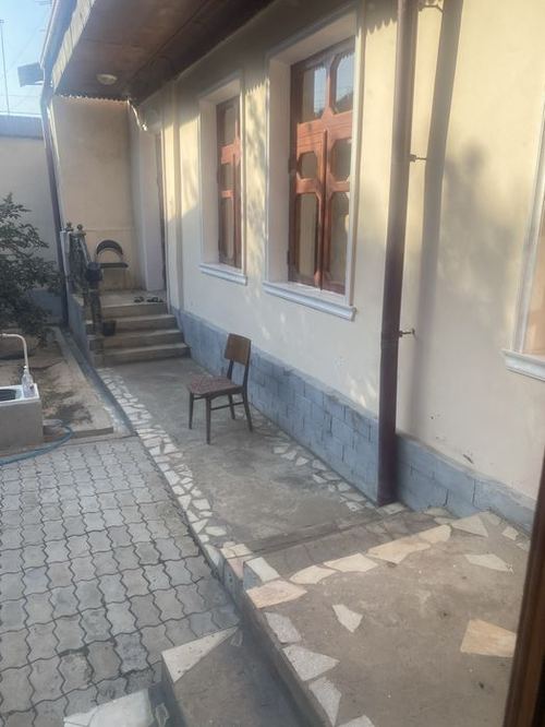6-xonali uy, 300 m²