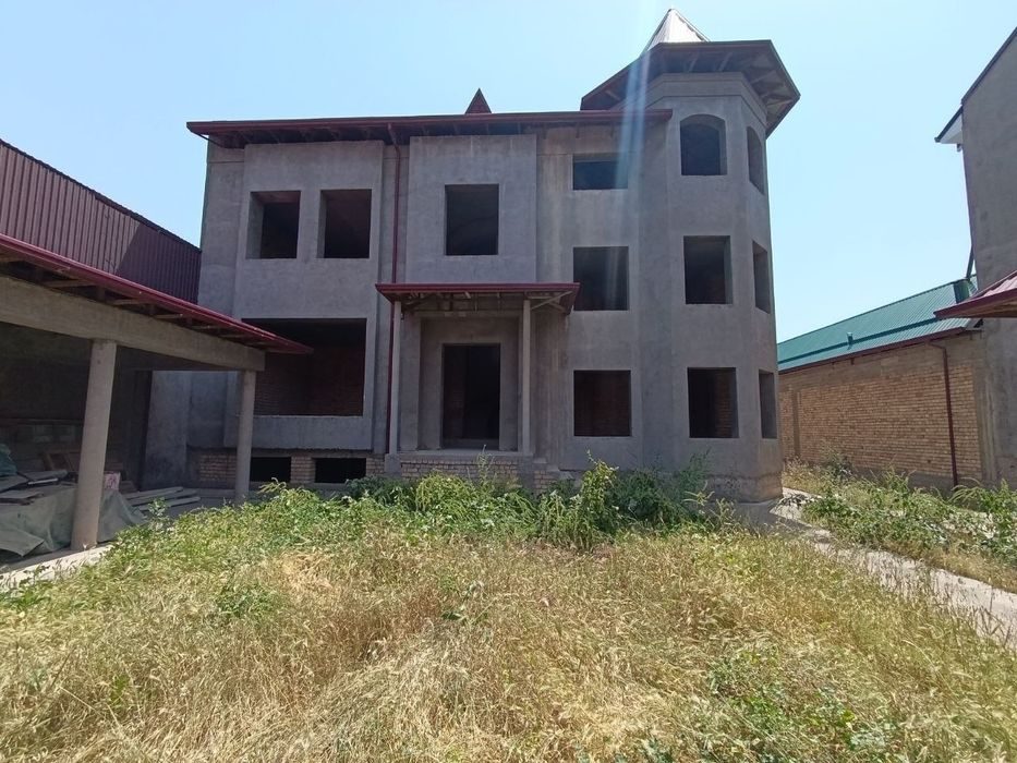 6-xonali uy, 600 m², Toshkent, Mirzo Ulug‘bek tumani, sotuvga
