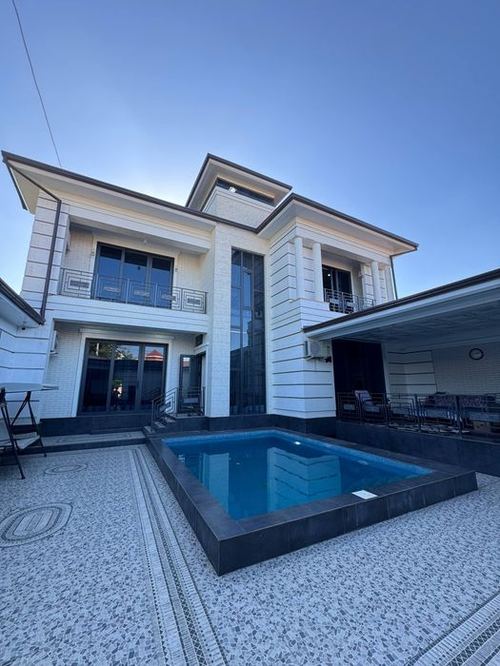 6-xonali uy, 400 m²