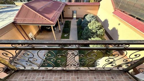 7-room house, 500 m²