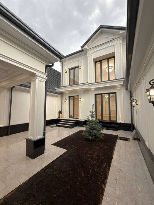 5-xonali uy, 350 m², Toshkent, Mirzo Ulug‘bek tumani, sotuvga